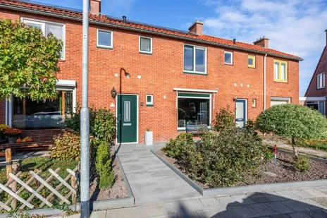 Tussenwoning te koop: Ripperdastraat 39, Farmsum Farmsum