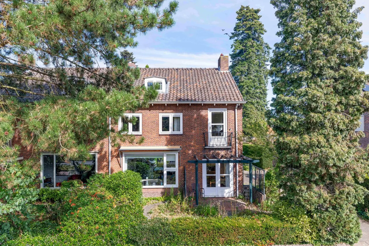 Twee-onder-één-kap te koop: Ritzema Bosweg 63, Wageningen