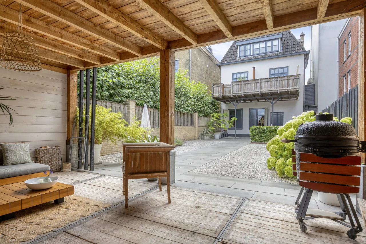 Vrijstaande woning te koop: Rivierdijk 621, Sliedrecht