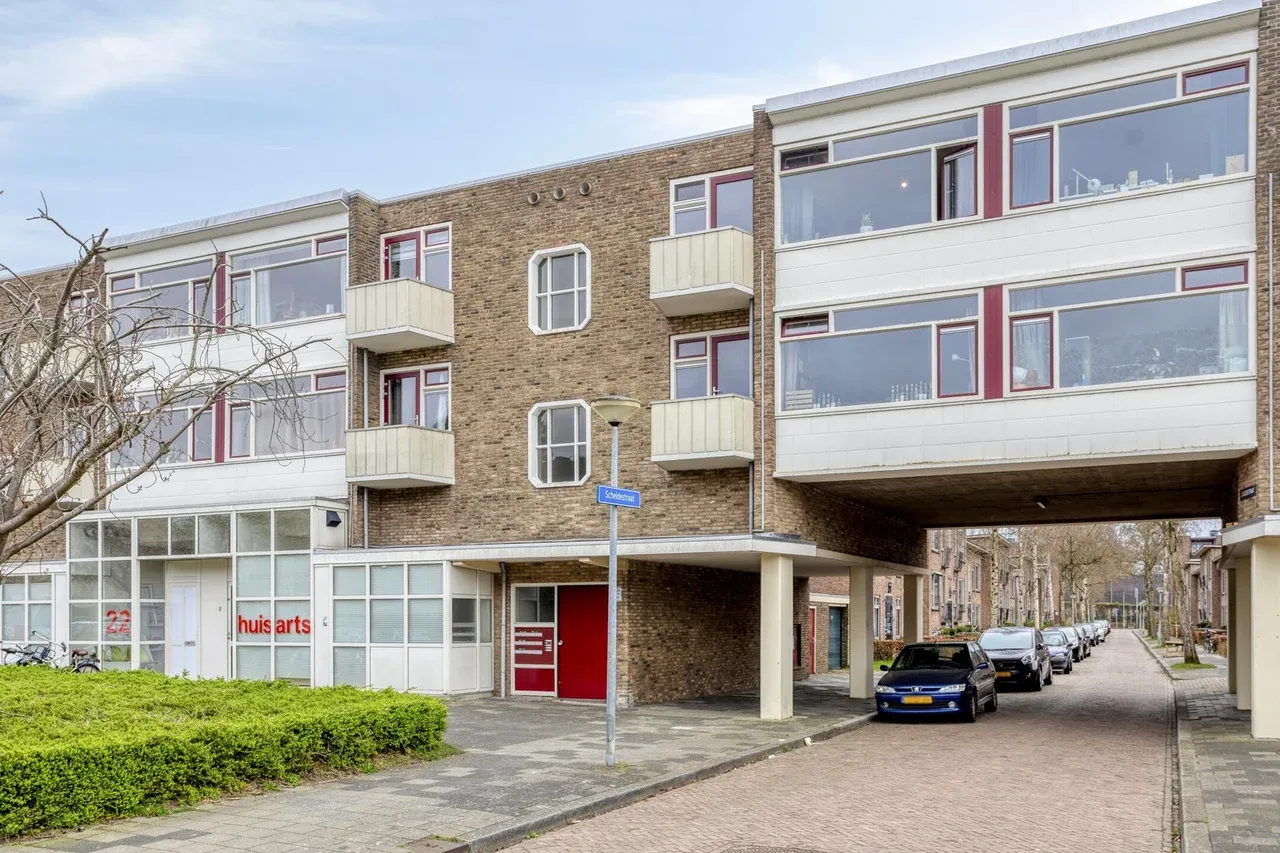 Appartement te koop: Rivierenhof 30, Groningen