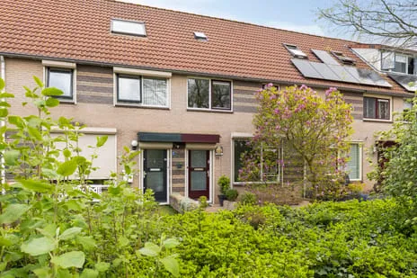 Tussenwoning te koop: Rivierenlaan 71, Rivierenbuurt Lelystad