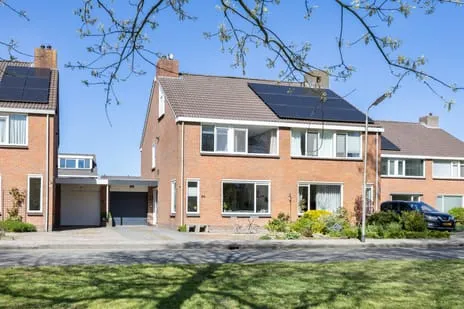 Tussenwoning te koop: Rixtwei 34, Westeinde Leeuwarden