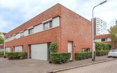 Hoekwoning te koop: Robert Fruinstraat 6, Hoefstraat Noord Tilburg