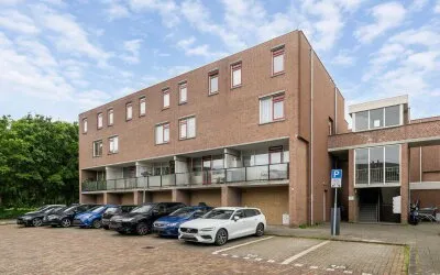 Appartement te koop: Robert Schumanring 208, Loper Noord Vlaardingen