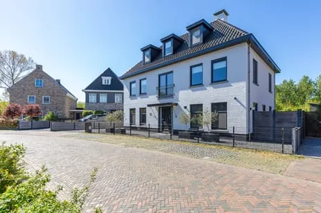Vrijstaande woning te koop: Robert Millikanstraat 13, Nobelhorst West Almere