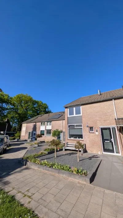 Tussenwoning te koop: Robert Stolzstraat 194, Sogtoenhoek Hengelo