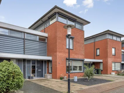 Tussenwoning te koop: Robijnboog 26, Terneuzen