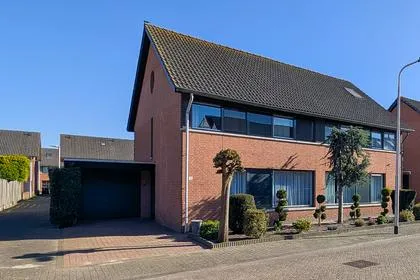 Hoekwoning te koop: Rockanjestraat 16, Tilburg