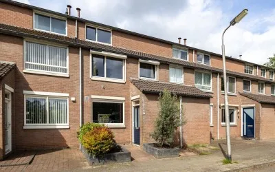 Tussenwoning te koop: Rodderikweg 7, Queekhoven e.o. Amersfoort