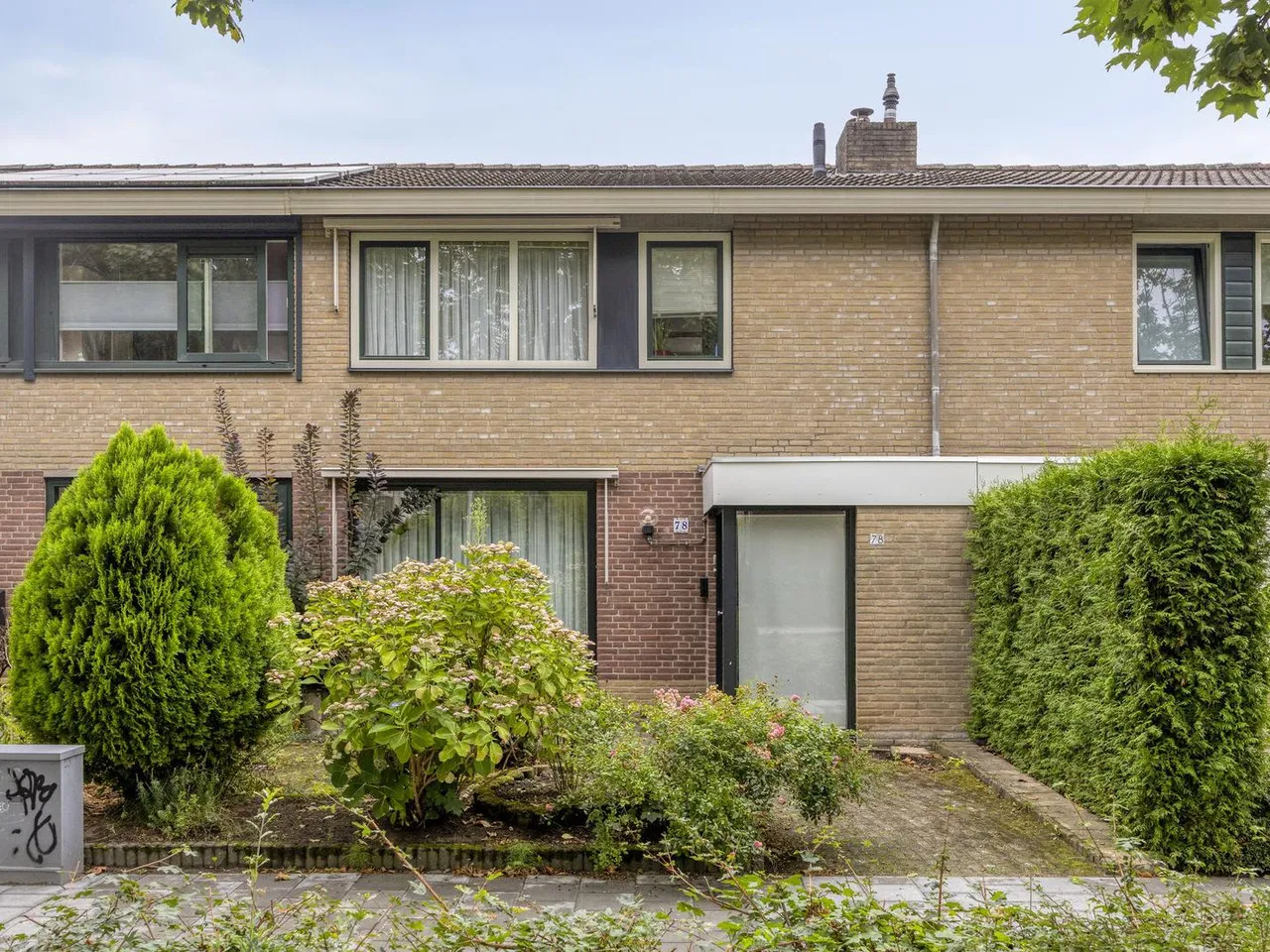 Tussenwoning te koop: Rode Schouw 78, Halsteren