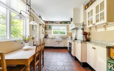 Tussenwoning te koop: Rodenbachlaan 3, Schrijversbuurt Eindhoven