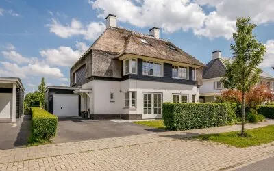 Twee-onder-één-kap te koop: Roderveld 10, Buitenhof Lelystad