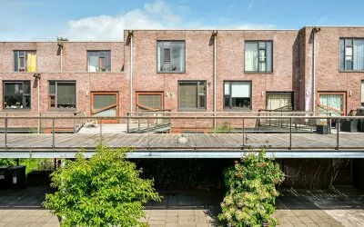 Tussenwoning te koop: Roef 14, Noorderplassen W.-Zuid Almere
