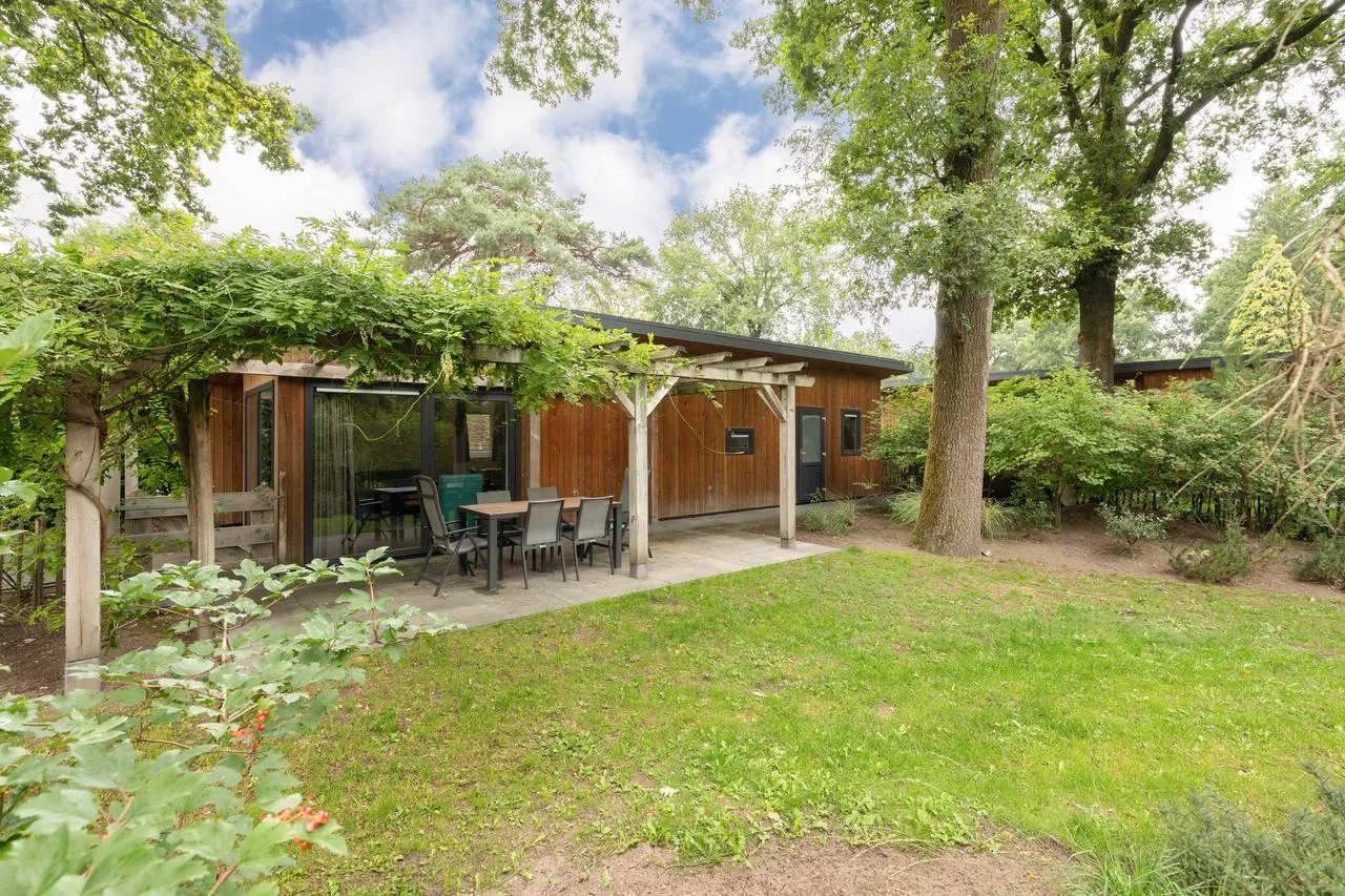 Vrijstaande woning te koop: Roekelseweg 48R-123, Wekerom