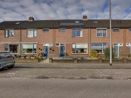 Tussenwoning te koop: Roelf Bosmastraat 58, Braakmanslanden noordoost Rijssen