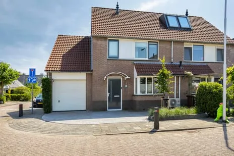 Corner house for sale: Roelof de Roverlaan 56, Tabakshof en Heeswijk (gedeeltelijk) Montfoort