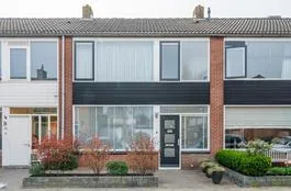 Tussenwoning te koop: Roelof de Roverlaan 24, Tabakshof en Heeswijk (gedeeltelijk) Montfoort