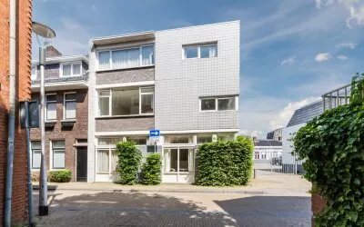Tussenwoning te koop: Roemerhof 8, Binnenstad Oost Tilburg