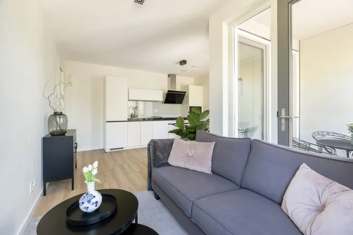 Appartement te koop: Roentgenstraat 131, Feijenoord Rotterdam