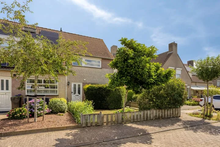 Corner house for sale: Roerdomp 67, Kom Engelen 'S-Hertogenbosch
