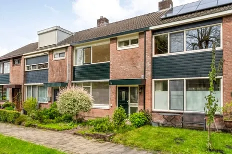 Tussenwoning te koop: Roerdomplaan 5, Wolfsbos Hoogeveen