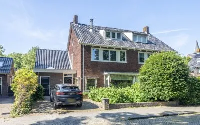 Twee-onder-één-kap te koop: Roerdompstraat 23, Badhoevedorp Centrum Badhoevedorp