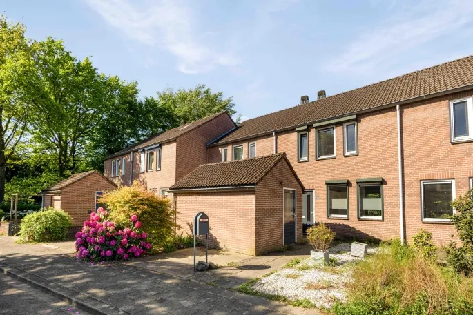 Tussenwoning te koop: Roermonds Kwartier 38, Grubbenvorst