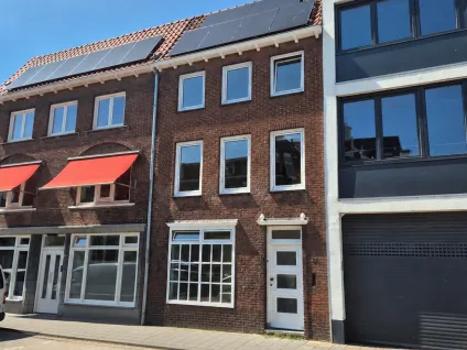 Tussenwoning te huur: Roermondsestraat 64, Sinselveld Venlo