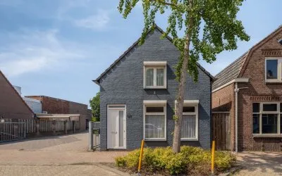 Vrijstaande woning te koop: Roestenbergstraat 61, Loonse Vaart Kaatsheuvel