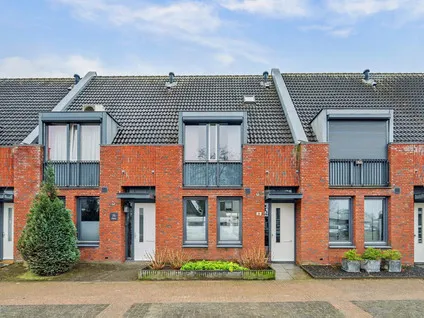 Tussenwoning te koop: Roestenbergstraat 74, Kaatsheuvel