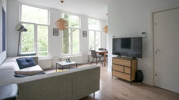 Woning te huur: Roetersstraat, Weesperbuurt Amsterdam