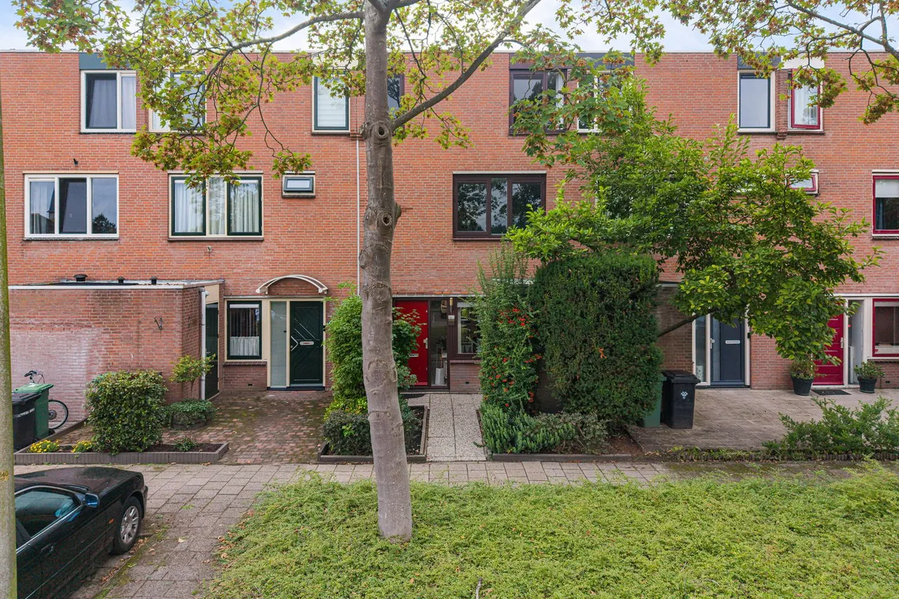 Tussenwoning te koop: Roggeakker 182, Zoetermeer