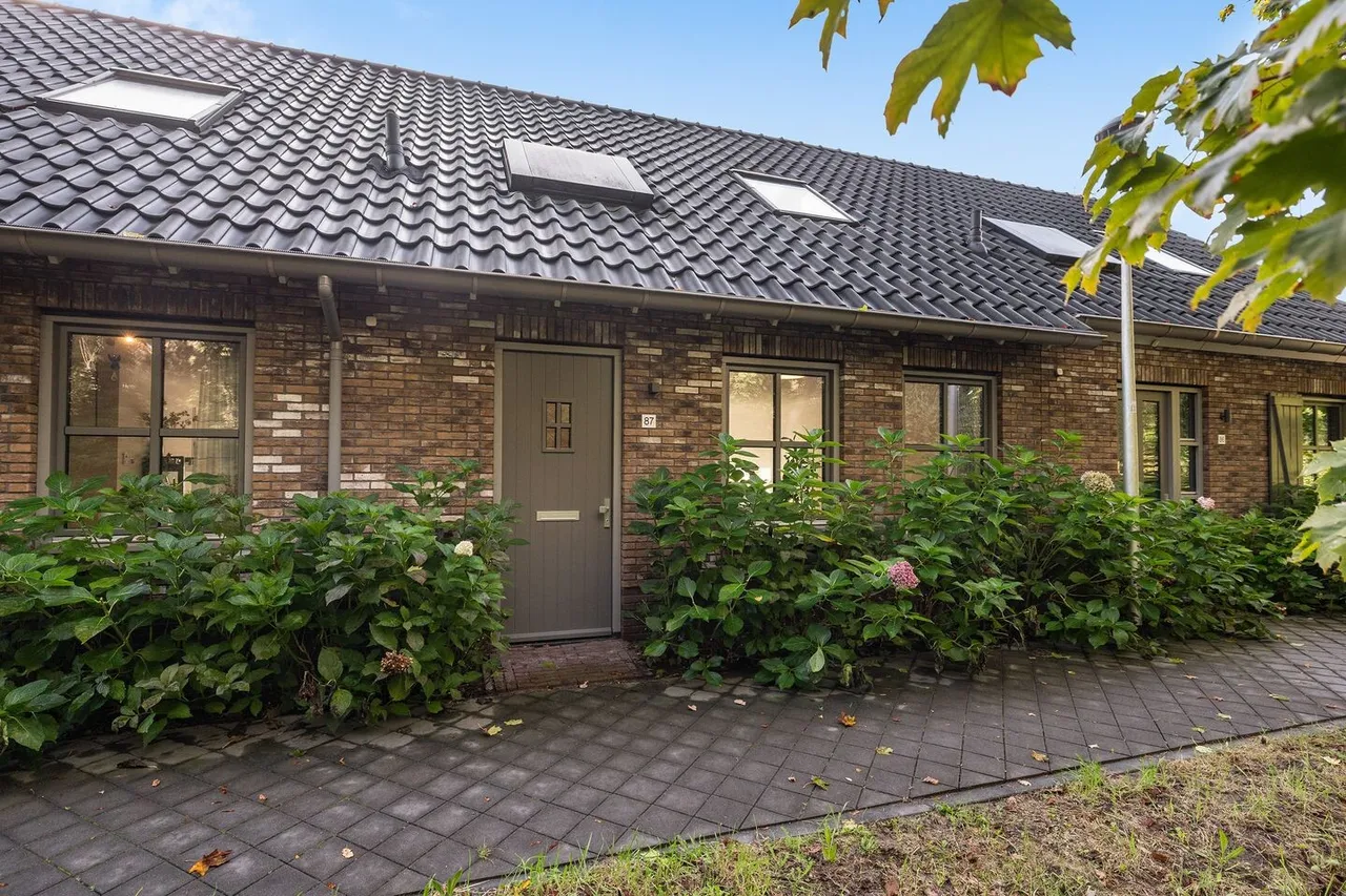 Tussenwoning te koop: Roggeakker 87, Zeist