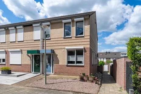 Hoekwoning te koop: Roggehof 47, Giezenveld Heerlen