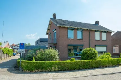 Twee-onder-één-kap te koop: Roggestraat 23, Halle Halle