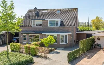 Tussenwoning te koop: Roggestraat 85, Putten-Zuid-West Putten