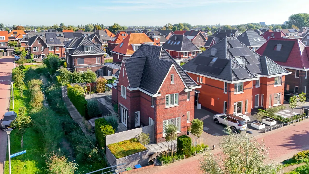 Hoekwoning te koop: Rogier van Otterloostraat 1, Berkel En Rodenrijs