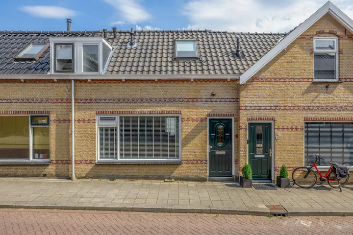 Terraced house for sale: Rokkeveenseweg 6, Rokkehage c.a. Zoetermeer