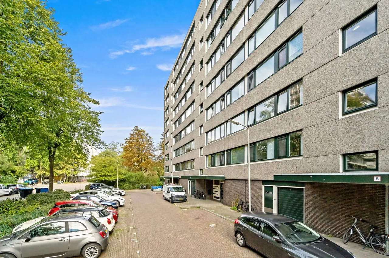 Appartement te koop: Roland Holstlaan 1139, Delft