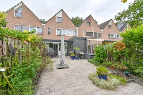 Tussenwoning te koop: Rolderbrink 410, Bargeres Emmen