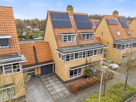 Tussenwoning te koop: Romanusweg 6, Veldhuizen De Meern