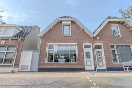 Tussenwoning te koop: Romeinenstraat 6, De Noord Katwijk (Zh)