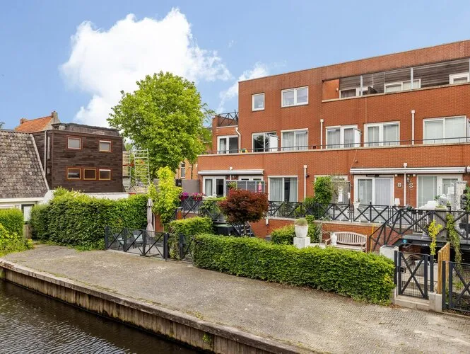Hoekwoning te koop: Romkeslaan 10, Tulpenburg Leeuwarden