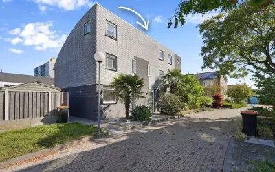 Tussenwoning te koop: Rommestraat 3, Paauwenburg Zuidoost Vlissingen