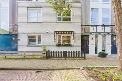 Tussenwoning te koop: Romolenstraat 50, Oude Amsterdamsebuurt Haarlem