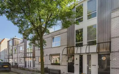 Tussenwoning te koop: Romolenstraat 50, Oude Amsterdamsebuurt Haarlem