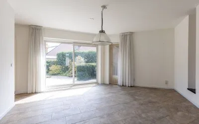 Tussenwoning te koop: Romulushof 43, Maastricht