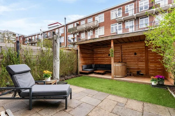 Apartment for sale: Roo-Valkstraat 16A, Agniesebuurt Rotterdam