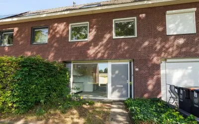 Terraced house for sale: Roodeschoolstraat 43, Dalem Noord I Tilburg