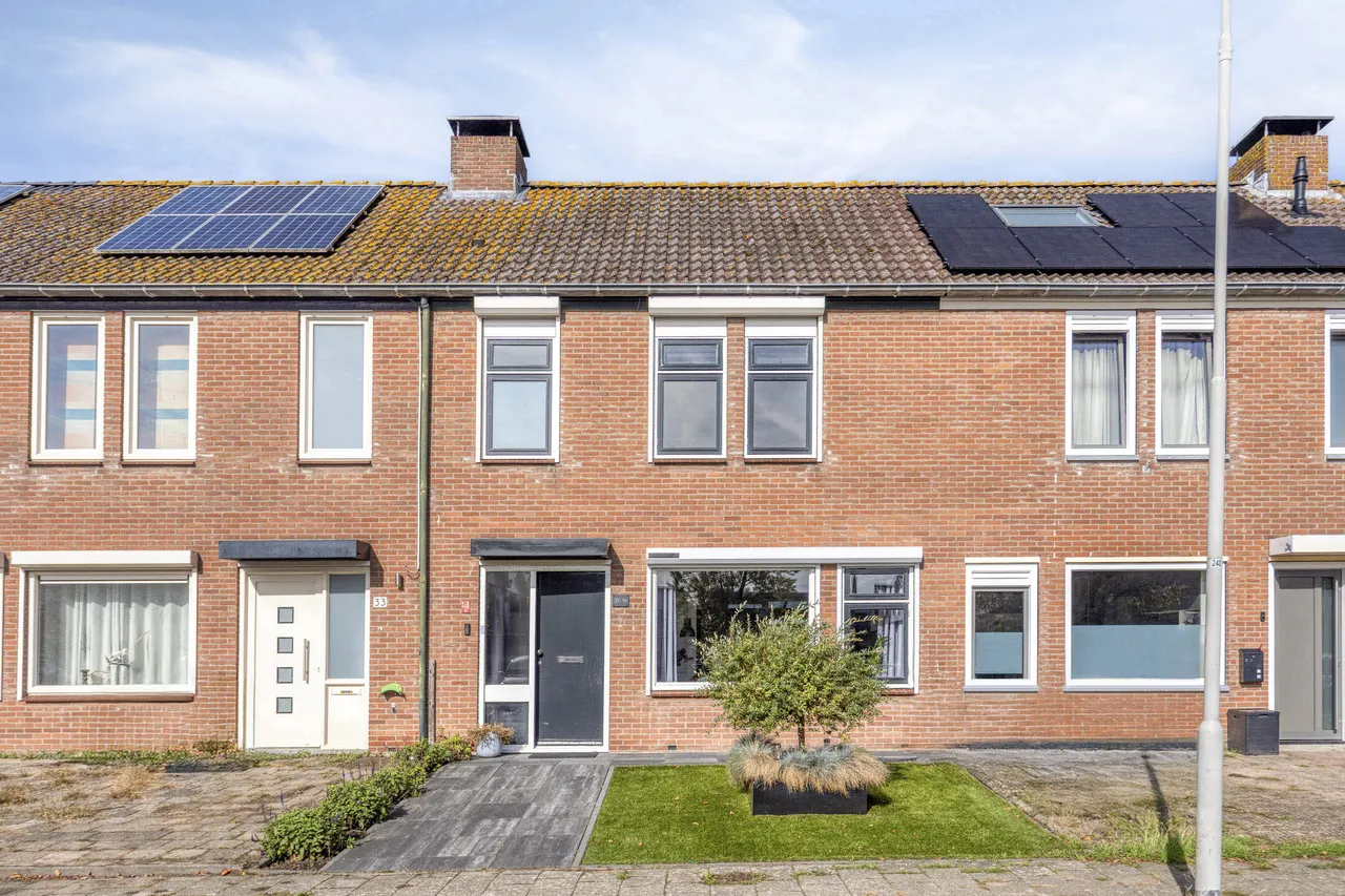 Tussenwoning te koop: Roompot 31, Hansweert